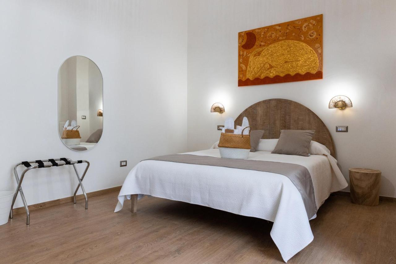 Lovely Rooms - Guest House Suites Триджано Экстерьер фото