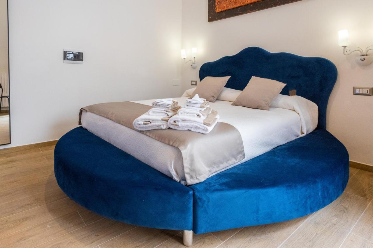 Lovely Rooms - Guest House Suites Триджано Экстерьер фото